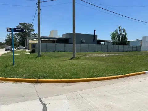 Terreno en Venta en Bella Italia, USD 32.000