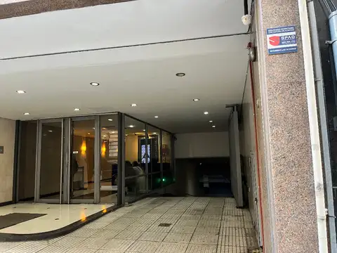 RIVADAVIA AV. 800, Piso 7