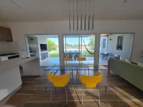 ALQUILER CASA PANAMERICANA PILAR 4 AMB PILETA