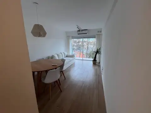 Departamento en Alquiler con 1 cocheras