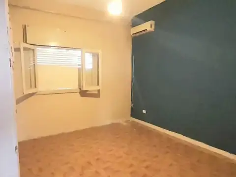 Venta amplia casa s/lote de 220 m²