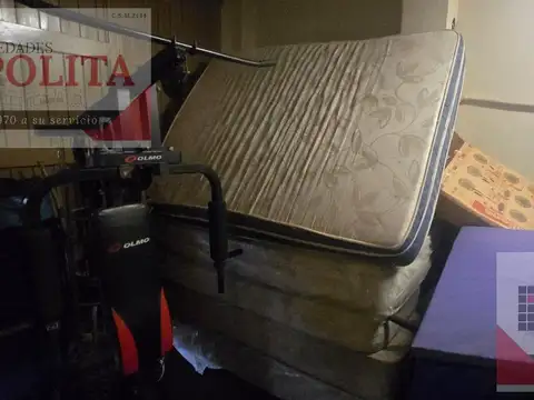 Casa 8 ambientes con 3 baños