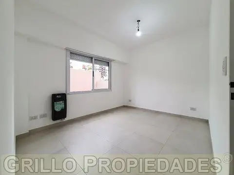 Depto Tipo Casa 2 ambientes con 1 baño