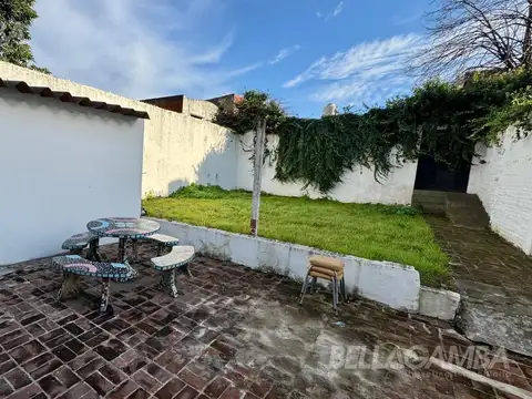 Depto Tipo Casa 4 ambientes con 1 baño