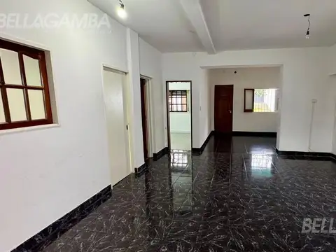 Depto Tipo Casa en Alquiler de 4 ambientes