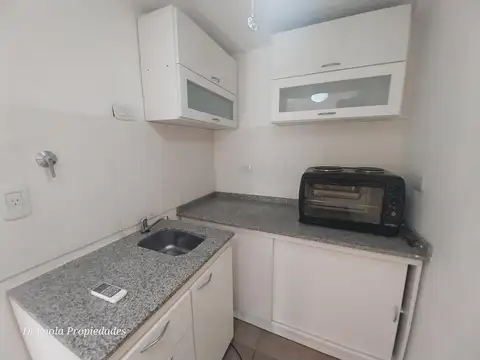 Departamento en Alquiler de Monoambiente
