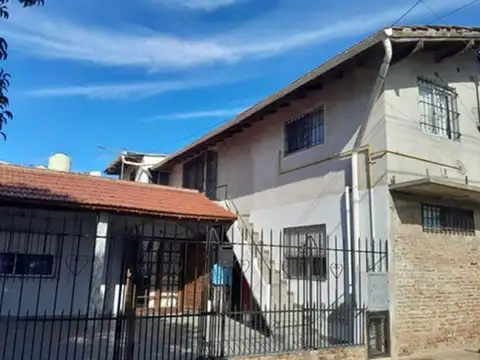 CASA EN VENTA 6 AMBIENTES TEMPERLEY
