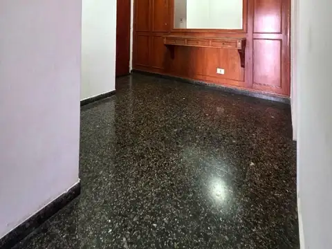 Departamento en Venta 50 años