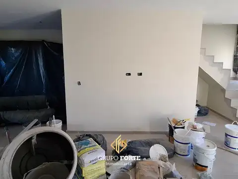 Casa 3 ambientes con 2 baños