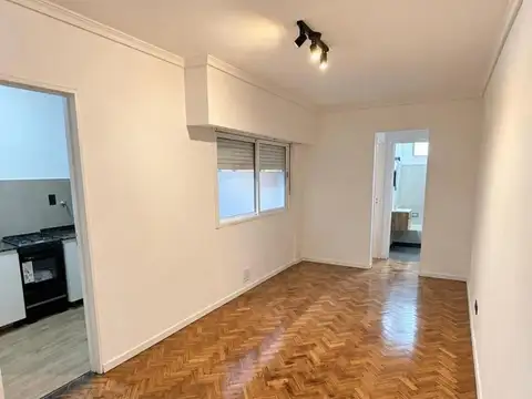 Departamento en Venta 2 ambientes refaccionado a nuevo en Floresta, Capital Federal, Buenos Aires