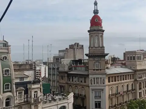 Departamento Oficina a reciclar b vista  Av de Mayo