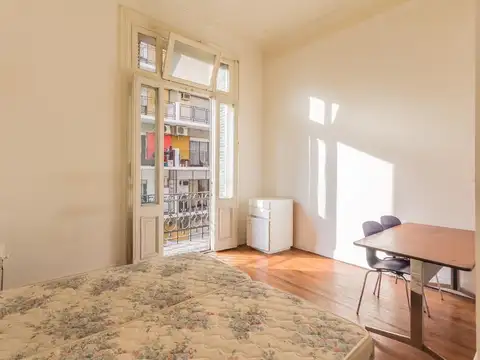 Depto Tipo Casa Monoambiente con 10 baños