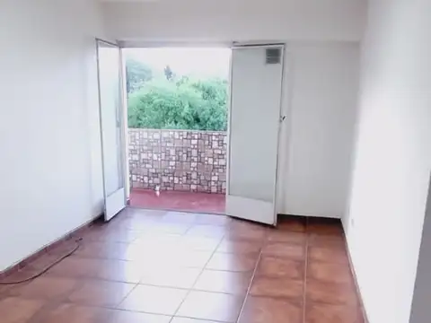 DEPARTAMENTO, QUINTA SECCIÓN EN ALQUILER