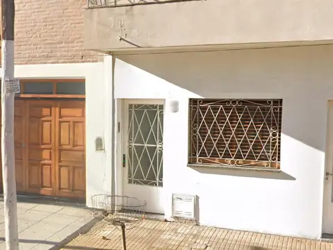 Casa tipo PH 2 amb, Patio y Terraza - Sin Expensas