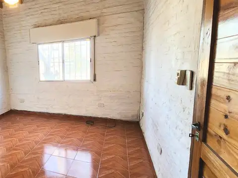 Depto Tipo Casa en Alquiler de 3 ambientes