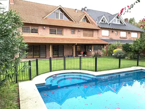 Casa  en Venta ubicado en Acassuso, San Isidro, G.B.A. Zona Norte