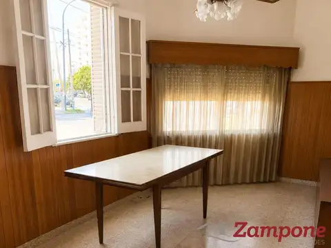 Casa en Venta en Remedios de Escalada, USD 104.999