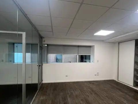 Oficina Monoambiente con 2 baños