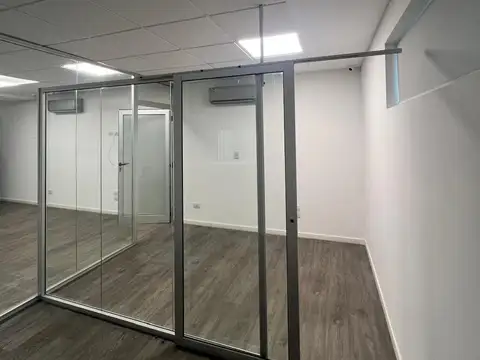Oficina en Alquiler en Centro, $ 650.000