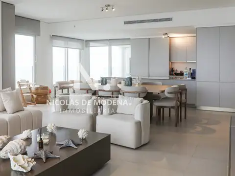 Departamento en Venta de 4 dormitorios