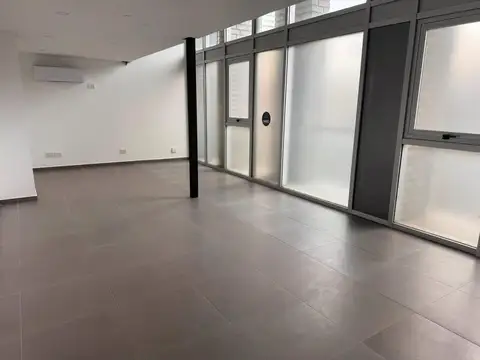 Oficina en Alquiler 2 años
