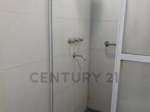 Casa en venta en City Bell 14c entre 471 y 472