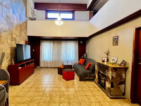 Casa en Venta en Temperley, USD 89.000
