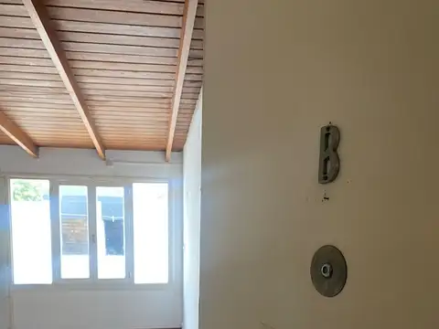 Departamento en Alquiler en Manuel B Gonnet, $ 450.000