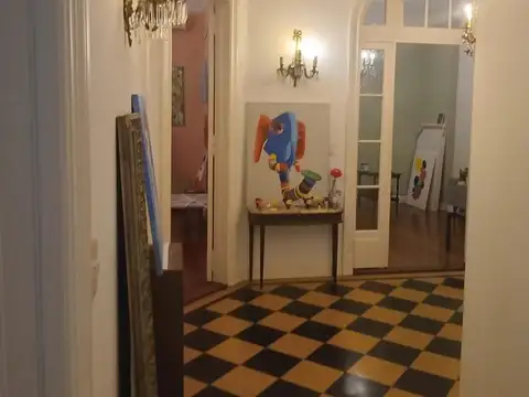 Departamento en venta - 4 Dormitorios 2 Baños - San Nicolás