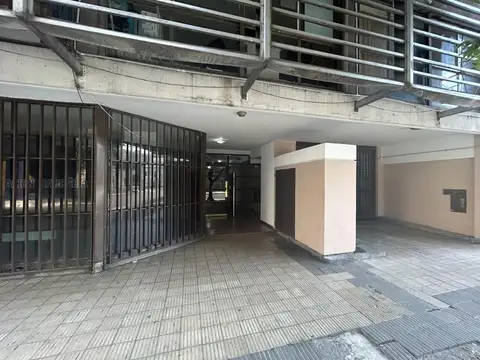 San Lorenzo  al 1385 (13-03)