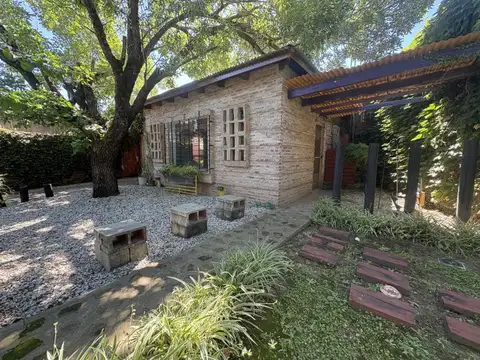Casa en Venta en Roldan, San Lorenzo