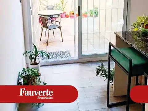 IMPECABLE DUPLEX EN RAMOS MEJIA - SUR. VENTA