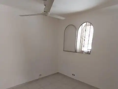 Departamento en Alquiler en Centro, $ 240.000