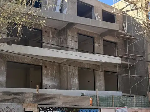 Departamento en venta c/ cochera en 5.ª Sección Residencial Sur, Mendoza