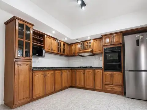 Casa en Venta en Ramos Mejía, USD 200.000