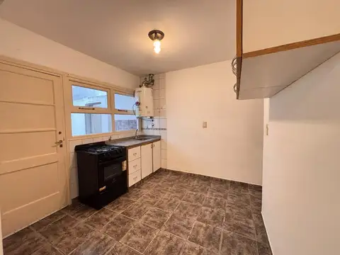 Depto Tipo Casa en Alquiler de 1 dormitorio