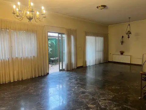 Departamento en venta de 4 dormitorios en Otros Barrios