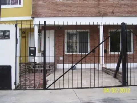DUPLEX 3 AMB. CON COCHERA.COMPLEJO CON PISCINA Y PARRILLA   TIGRE. SALDIAS 1027