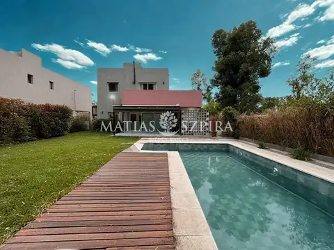 Casa - Venta - Argentina, Moreno - Los abedules 2800
