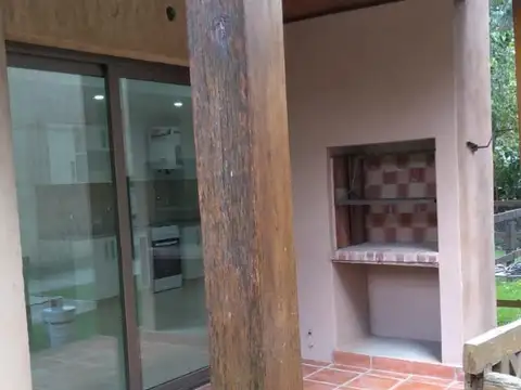 Excelente monoambiente en venta en condominio Le Petit Champagnat, Pilar