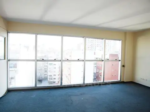 Oficina 3 ambientes con 2 baños