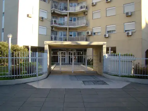 Manuel Artigas 5100, Piso 14