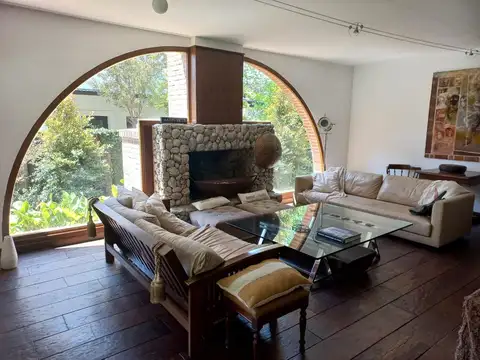 San Jorge Village - Av. Del Sesquicentenaro 4540