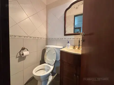 Galpon en Venta 38  mts Fondo