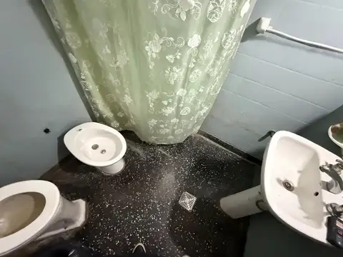 Multifamiliar 5 amb en venta - W. Morris PERMUTA