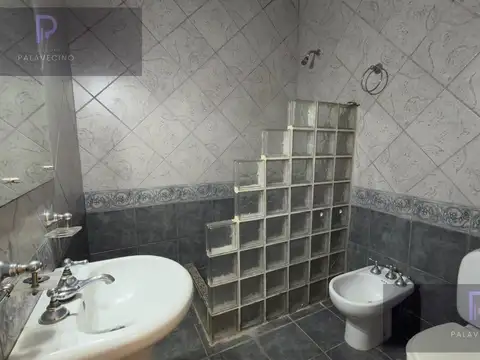 Casa en Venta Los Polvorines 5 Ambientes con Pileta