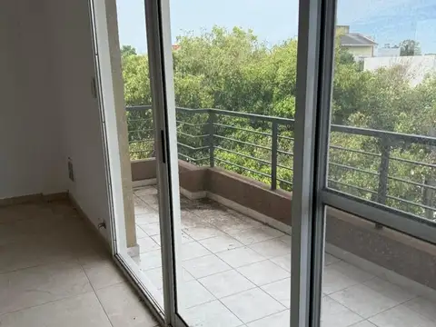Departamento en Venta en Villa Ballester, USD 65.000