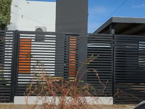 CASA UN DORMITORIO APTO PARA AMPLIAR EN BARRIO CARRARA HORIZONTE NORTE