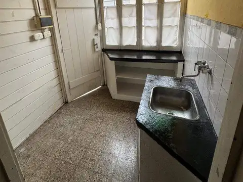 Depto Tipo Casa en Alquiler de 1 dormitorio