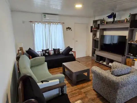 Casa en Venta en Laguna Azul, USD 110.000